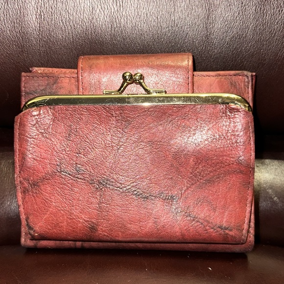 Buxton Leather Bifold Wallet - Picture 4 of 14
